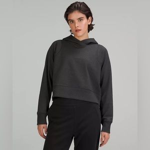 Lululemon Loungeful Cropped Hoodie
Sparkle sz 4